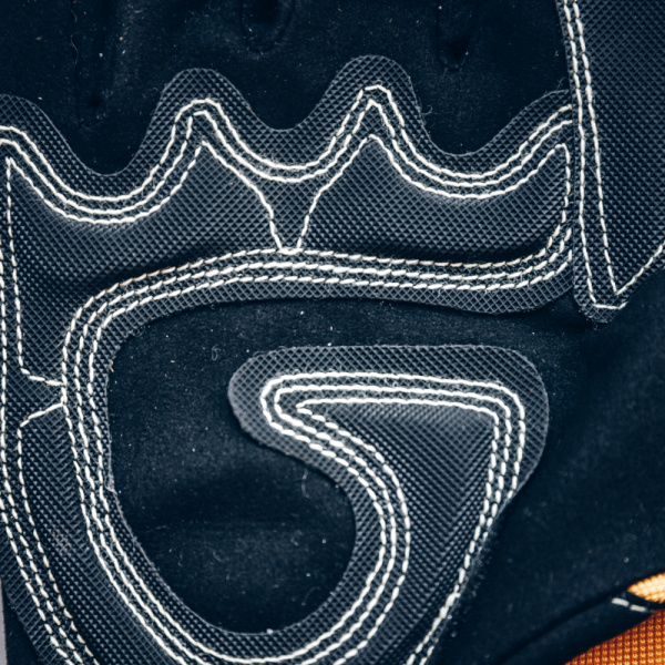 JAV01-VP Защитные антивибрац. перчатки трикотаж. с ладон стороны иск.кожа(черно-желтые)