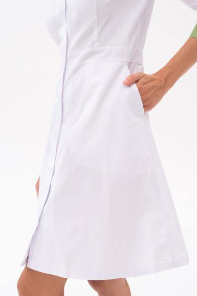 Халат МИРАЖ белый/зеленый тк. Оптима Хал 857  (ЧЗ) Халат МИРАЖ белый/зеленый тк. Оптима Хал 857  (ЧЗ)